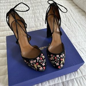 AQUAZZURA - Black floral heels